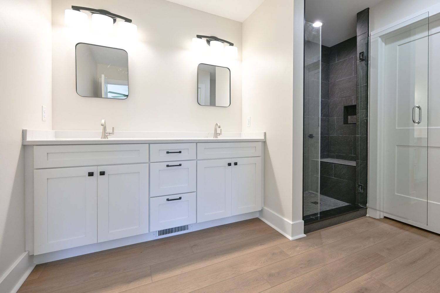 2697 Almeda Ct, Clark Lake-16