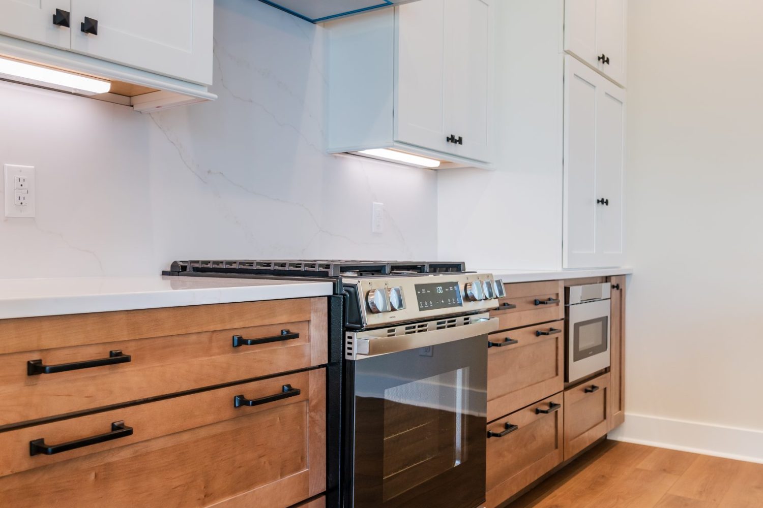 2697 Almeda Ct, Clark Lake-25