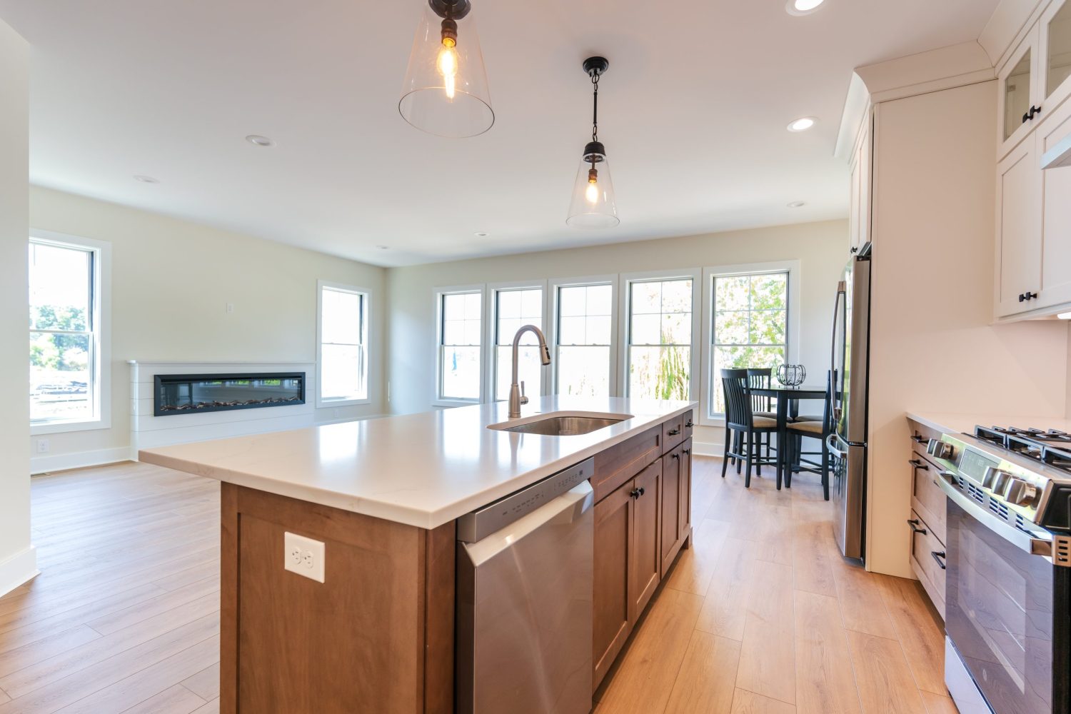 2697 Almeda Ct, Clark Lake-31