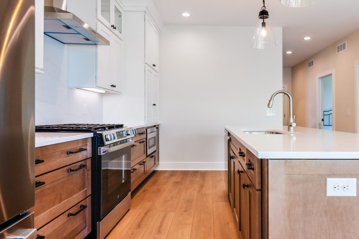 2697 Almeda Ct, Clark Lake-32