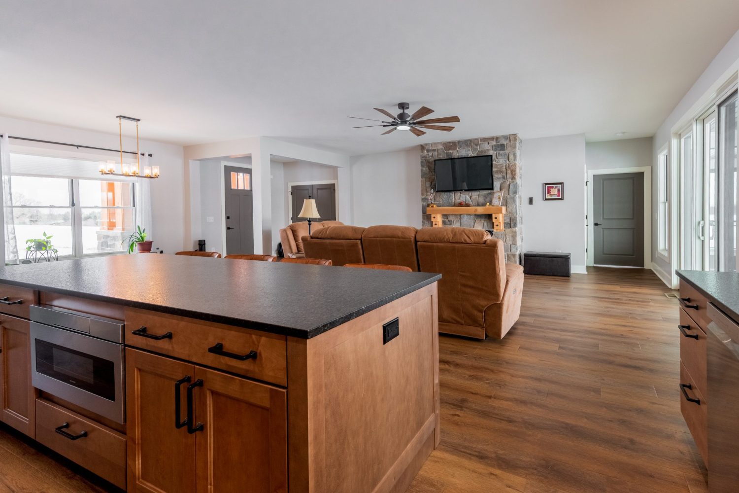 Beard - 4050 Pennington-6